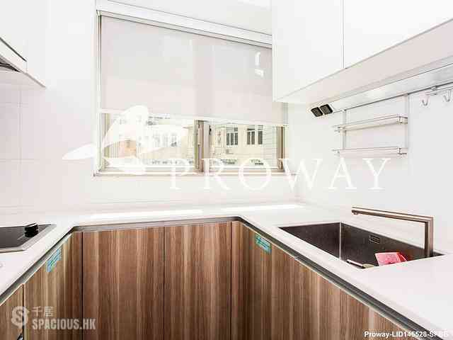 Causeway Bay - Diva 10