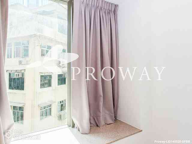 Causeway Bay - Diva 12
