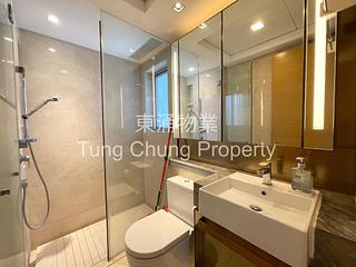 Tung Chung - Century Link Phase 1 Tower 6B 07