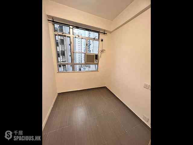 Wan Chai - Mountain View Mansion 12