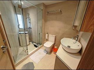 Mid Levels Central - Jing Tai Garden Mansion 07