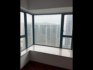 Tai Kok Tsui - The Long Beach Tower 6 03