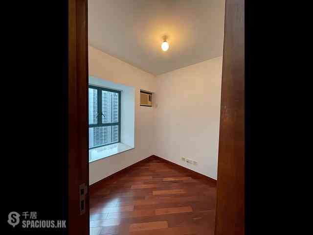 Tai Kok Tsui - The Long Beach Tower 6 05