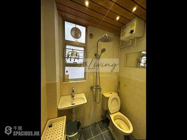Sheung Wan - Kam Fai House 10