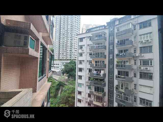 Mid Levels West - Ying Piu Mansion 01