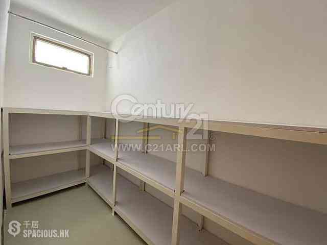 Jardines Lookout - 111, Mount Butler Road 03