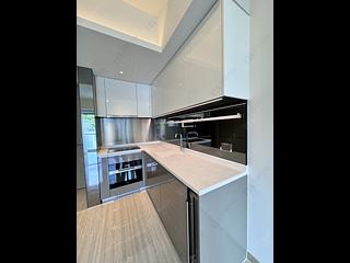 Wong Chuk Hang - The Southside Phase 1 Southland Tower 1A 11