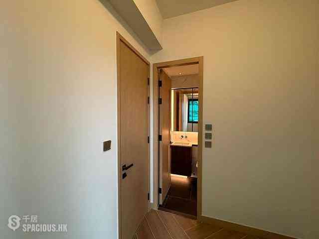 Hung Hom - Midtown South Phase 4 The Haddon 03