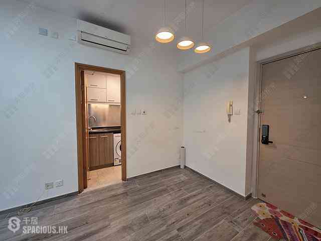 Sheung Wan - Manhattan Avenue 01