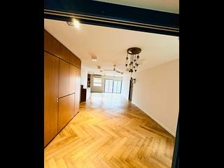 Mid Levels Central - Pearl Gardens Block CD 02