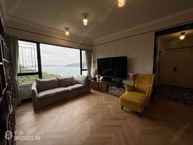 Repulse Bay - Ruby Court 01