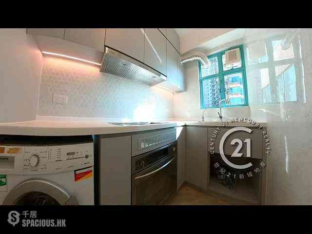 Discovery Bay - Discovery Bay Phase 12 Siena Two Graceful Mansion 03