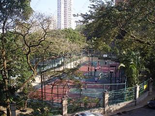 Pok Fu Lam - Y.Y. Mansions Block D 15