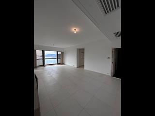 Repulse Bay - Ruby Court Tower 1 07