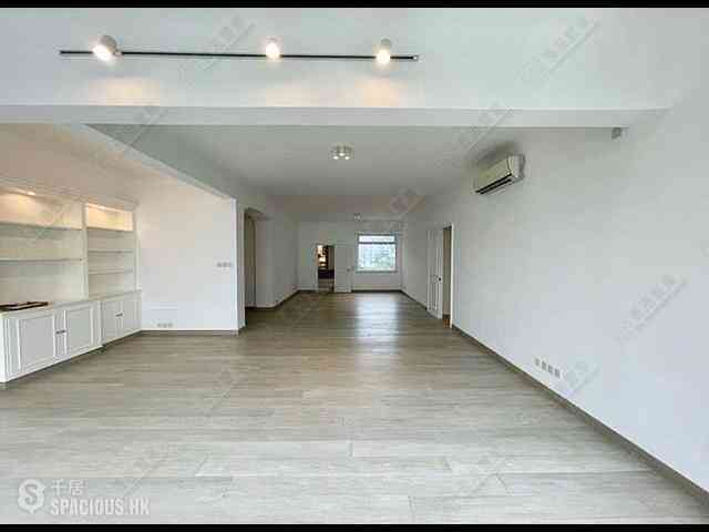 The Peak - La Hacienda Block A 01