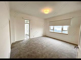 The Peak - La Hacienda Block A 09