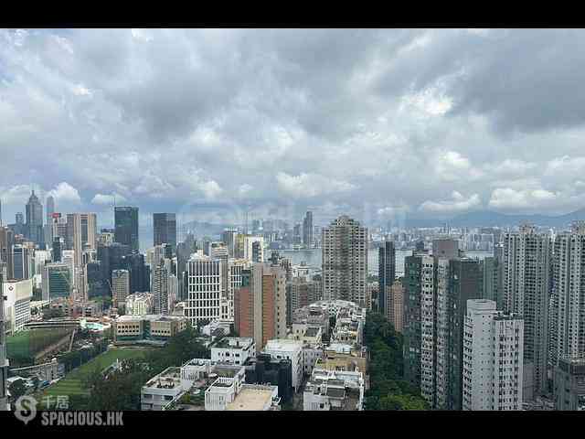 Tai Hang - Yick King Building 01