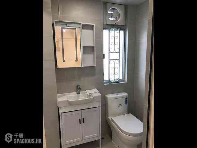 Central - 83-85, Hollywood Road 03