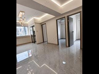 Wan Chai - Yue King Building 04