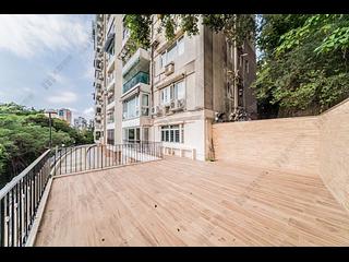 Tai Hang - Swiss Towers 10