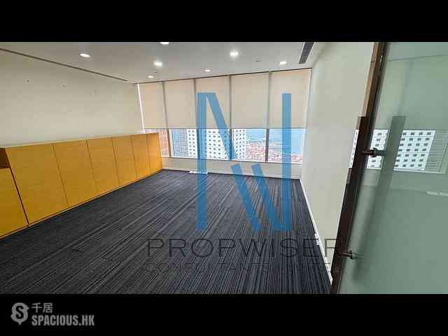 Admiralty - Lippo Centre - Tower 1 03