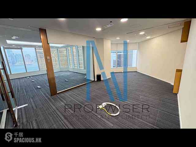 Admiralty - Lippo Centre - Tower 1 01