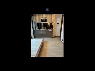 North Point - One Prestige 02