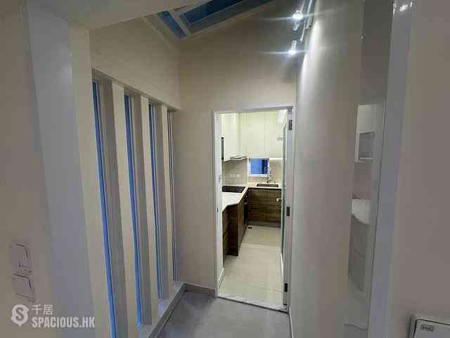 Mid Levels Central - 2J, Mosque Junction 23