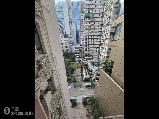 Wan Chai - Luen Lee Building 03