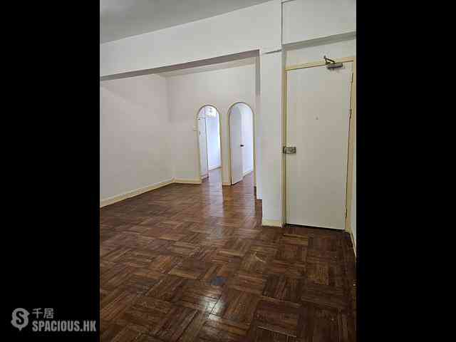 Kennedy Town - 1F-1J, Sands Street 01