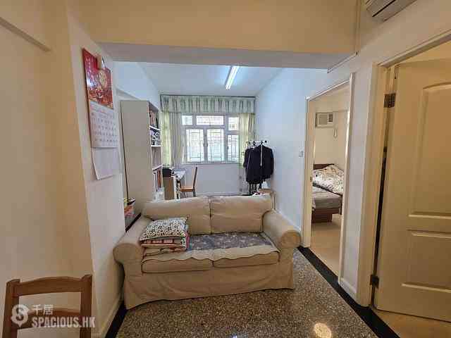 Wan Chai - Glory House 01
