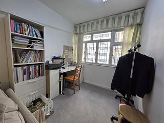 Wan Chai - Glory House 09