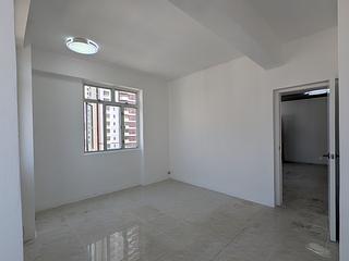 Tai Hang - Gold King Mansion 14
