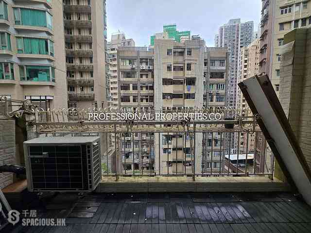 Mid Levels Central - Emerald Court 01