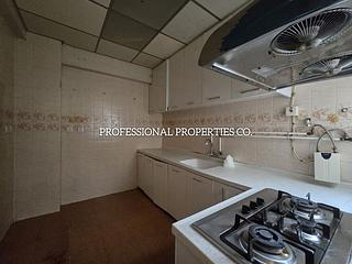Mid Levels Central - Emerald Court 12
