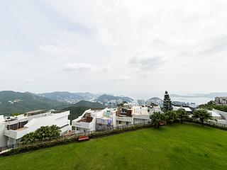 The Peak - La Hacienda 11