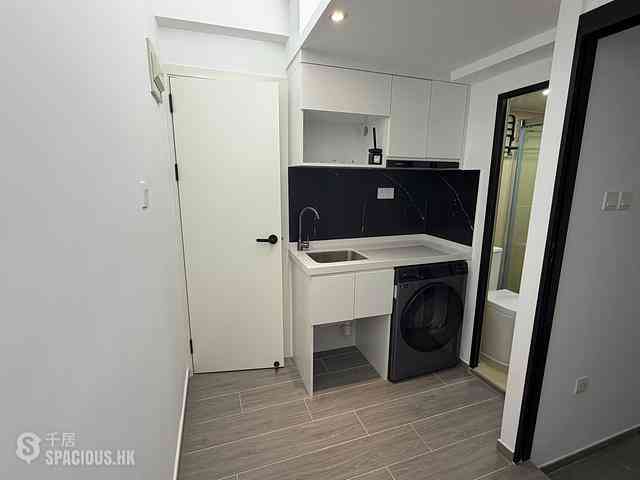 Causeway Bay - Ming Hing Building 04