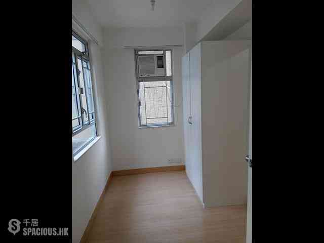 North Point - Siu Wah Building 02