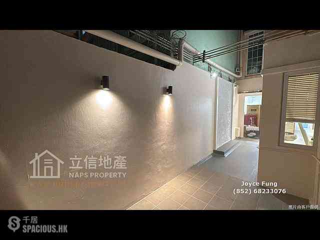 Sheung Wan - 62-64, Queen's Road West 10