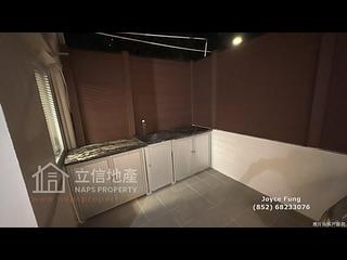 Sheung Wan - 62-64, Queen's Road West 11