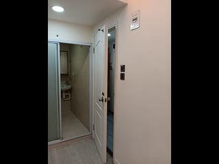 Sai Ying Pun - Ming Hing Building 05