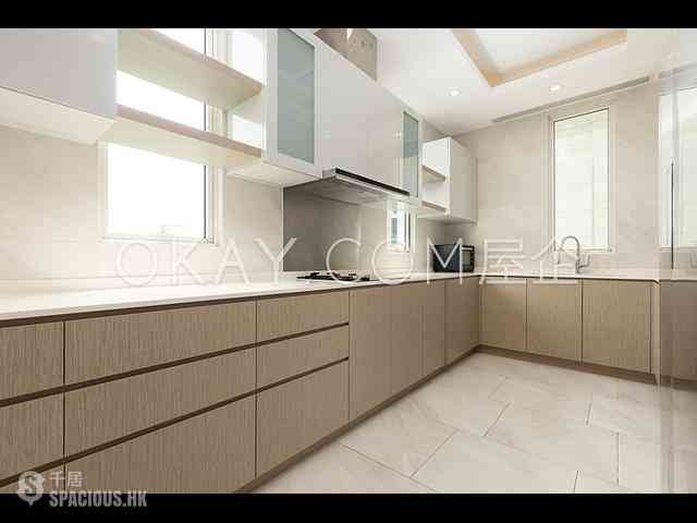 Repulse Bay - 110, Repulse Bay Road 14