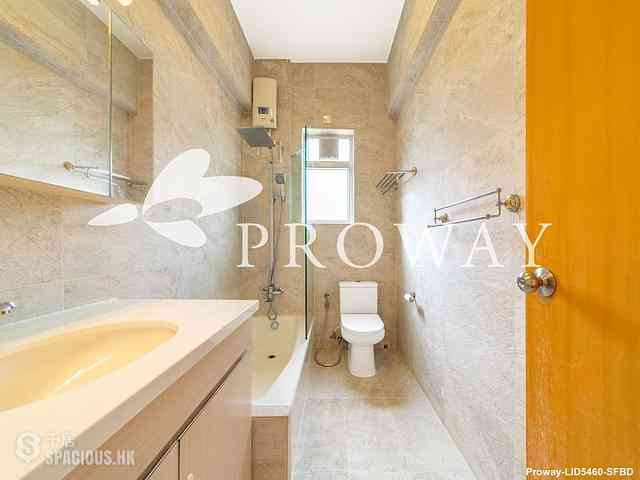 The Peak - Vivian Court 11