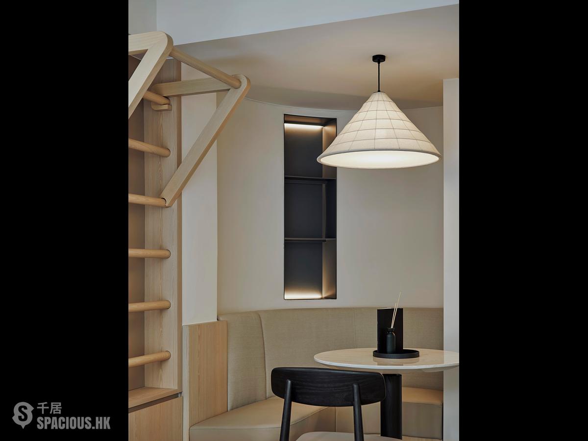 Alaya Place