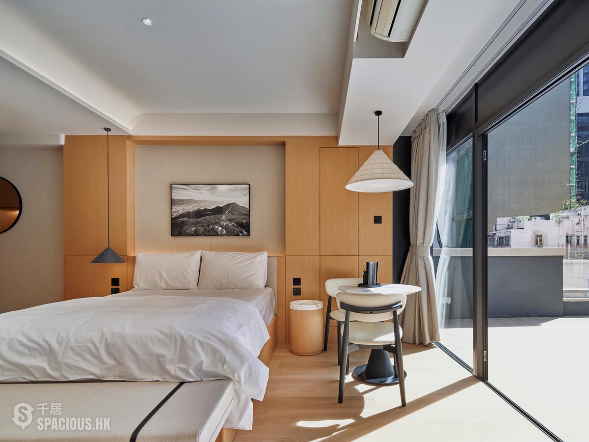 Alaya Place