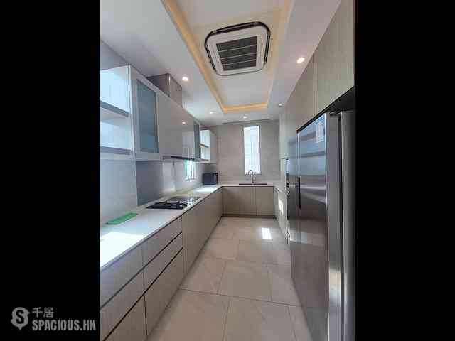 Repulse Bay - 110, Repulse Bay Road 07