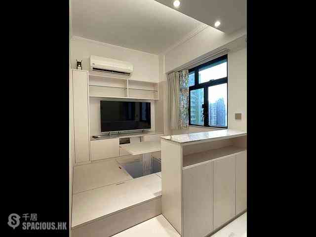 Sai Ying Pun - Yen Shun Mansion 02