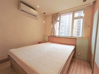 Sheung Wan - Lee Fung Building 02