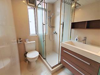 Sheung Wan - Lee Fung Building 04