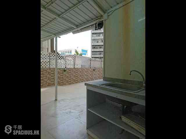 North Point - Ming Fai Building Block B 05